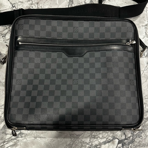 Louis Vuitton damier graphite briefcase authentic - Picture 1 of 13